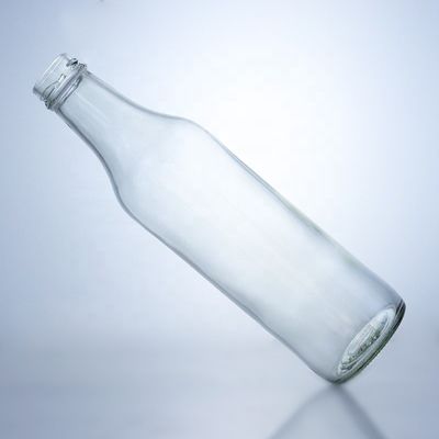 Botella de vidrio de whisky de vodka de forma especial con acabado superior de tornillo