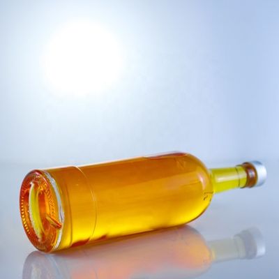 Collar de vidrio en forma redonda Botellas de vidrio vacías 750 ml para tequila Brandy Rum Gin Whisky
