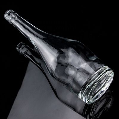 Estampado en caliente botella de vidrio personalizada de 700 ml 750 ml para whisky Gin Vodka Ron Liquor