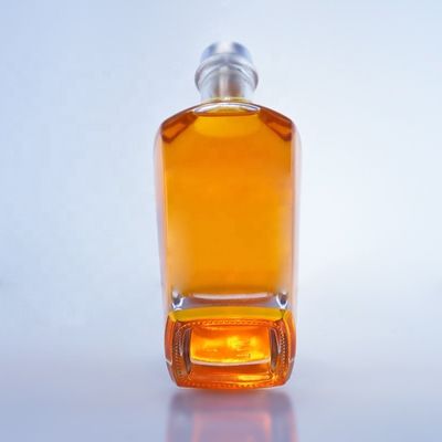 Botella de vidrio de licor de 750 ml con barniz claro para whisky líquido único vodka ron tequila