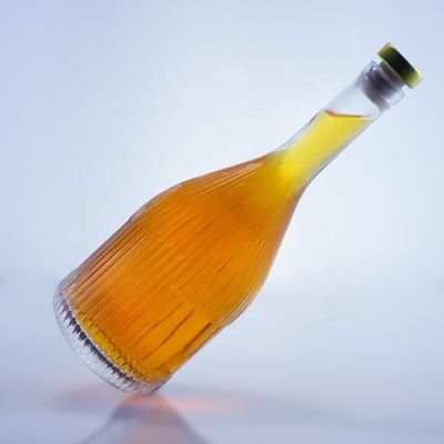 Botella de vidrio vacío transparente para vodka, ginebra, ron, whisky y brandy en 500 ml, 750 ml y 1000 ml