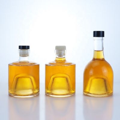 Elegante botella de 500 ml 750 ml 1000 ml de vidrio de piedra para whisky vodka champán tequila