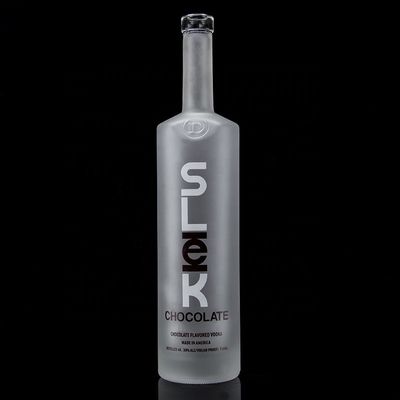Tipo de sellado de corcho 750ml 1000ml Decal helado Claros botellas de vidrio de sílex para Gin Rum Champagne Tequila Whisky Logotipo personalizado