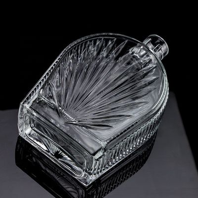 Botella de vidrio de 1000 ml de vidrio de piedra transparente vacío vodka whisky para sus necesidades