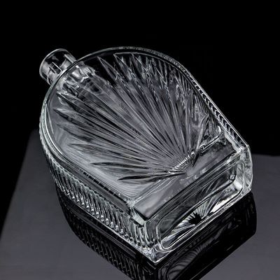 Botella de vidrio de 1000 ml de vidrio de piedra transparente vacío vodka whisky para sus necesidades