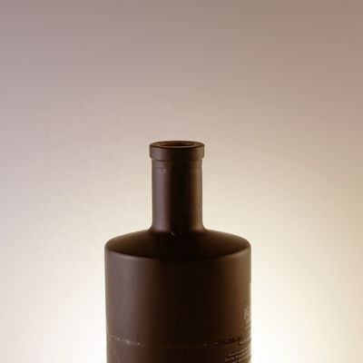 Botella de vidrio vacía de 500 ml 750 ml con corcho, barniz personalizado, vodka, tequila, licor