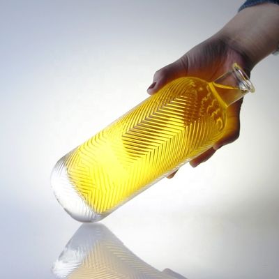 Botella de vidrio transparente de 750 ml de capacidad extra con grabado de sílex y corcho con capacidad de 500 ml