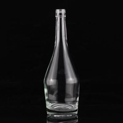 Elegante botella de alcohol de sake japonés de 500 ml Vidrio distintivo con corcho de tipo sellador