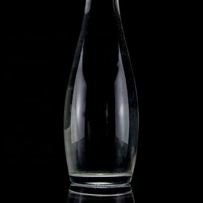750 ml 75 cl Super Flint Teardrop en forma de ron Vodka Botella de vidrio de whisky con cuello de vidrio