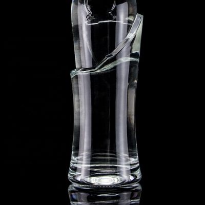Botella de vidrio redonda de 750 ml con tapa de tornillo para VODKA