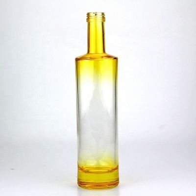 Botella de vidrio cuadrada azul de 750 ml con color gradiente y tapa de tornillo Características funcionales