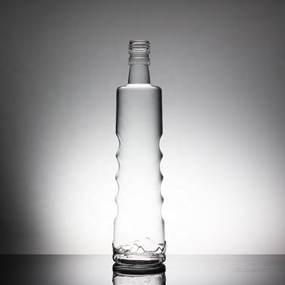 Bottle de vidrio en forma de cuerpo de mujeres hermosas con tipo de sellado de corcho