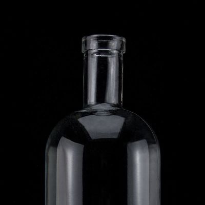 Material de base Botella de licor de vidrio de 500 ml 700 ml 750 ml con sello de corcho y forma redonda