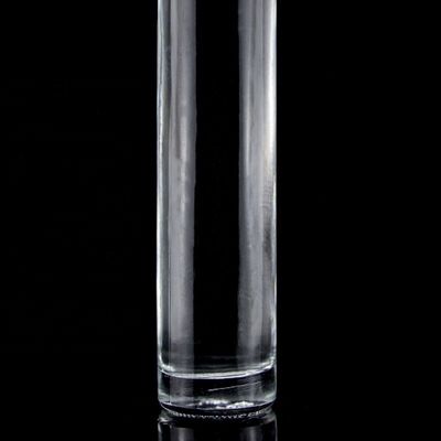 Botella de vidrio de 750 ml de fondo grueso de forma recta para Super Flint Liquor