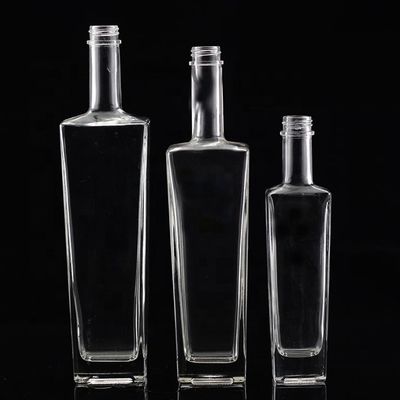 Botella de vidrio transparente o personalizada 250 ml 500 ml 700 ml 750 ml Botella de vidrio cuadrado de licor